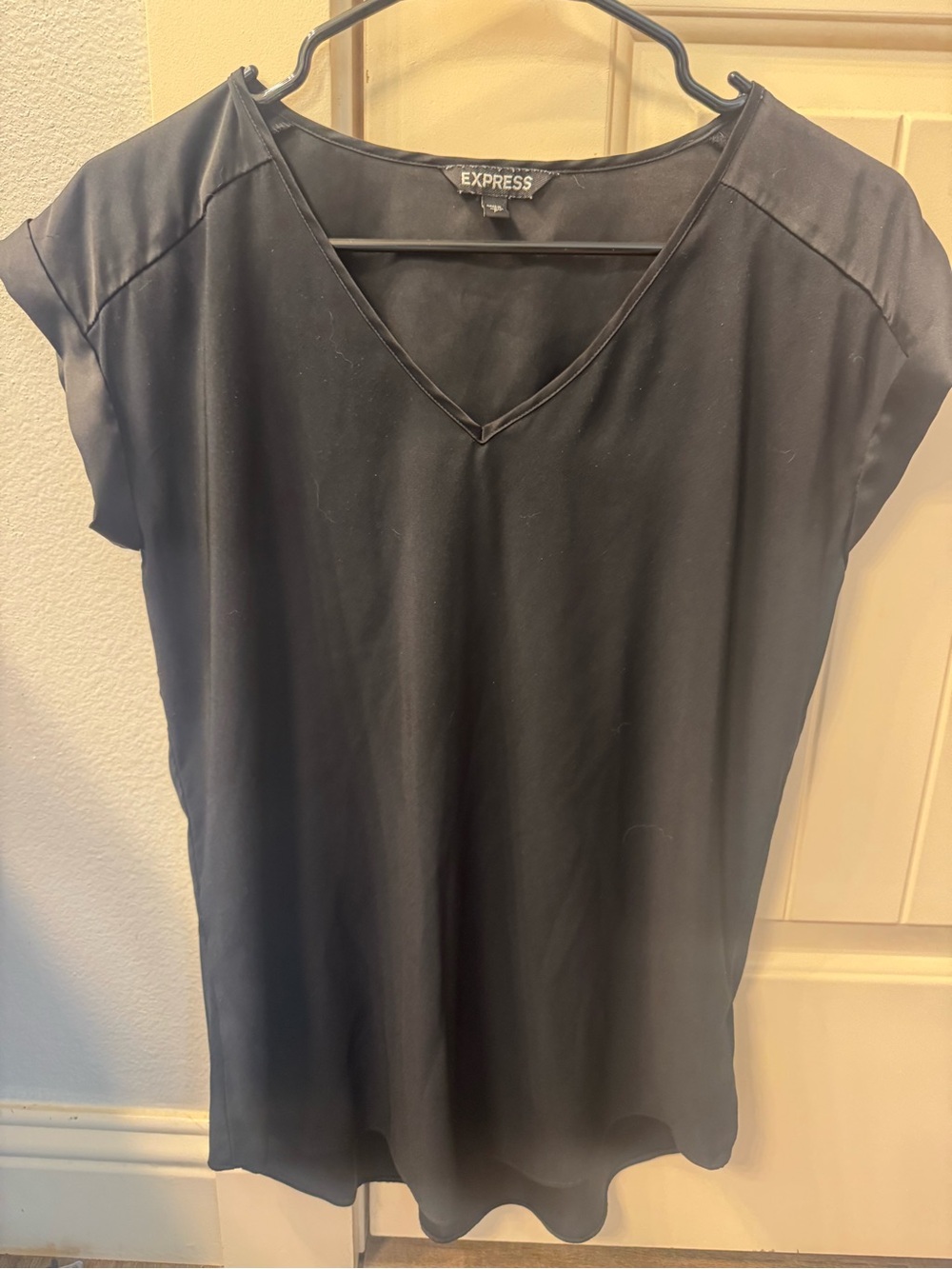 Express Black V-Neck Cap Sleeve Blouse